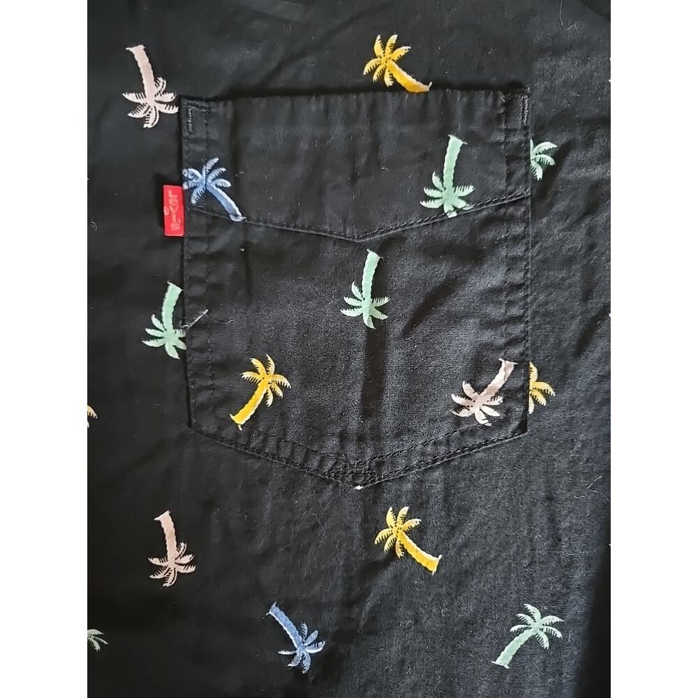 Levis Shirt Mens Medium Black Palm Trees Button Short Sleeve Casual Hawaiian - Picture 6 of 8
